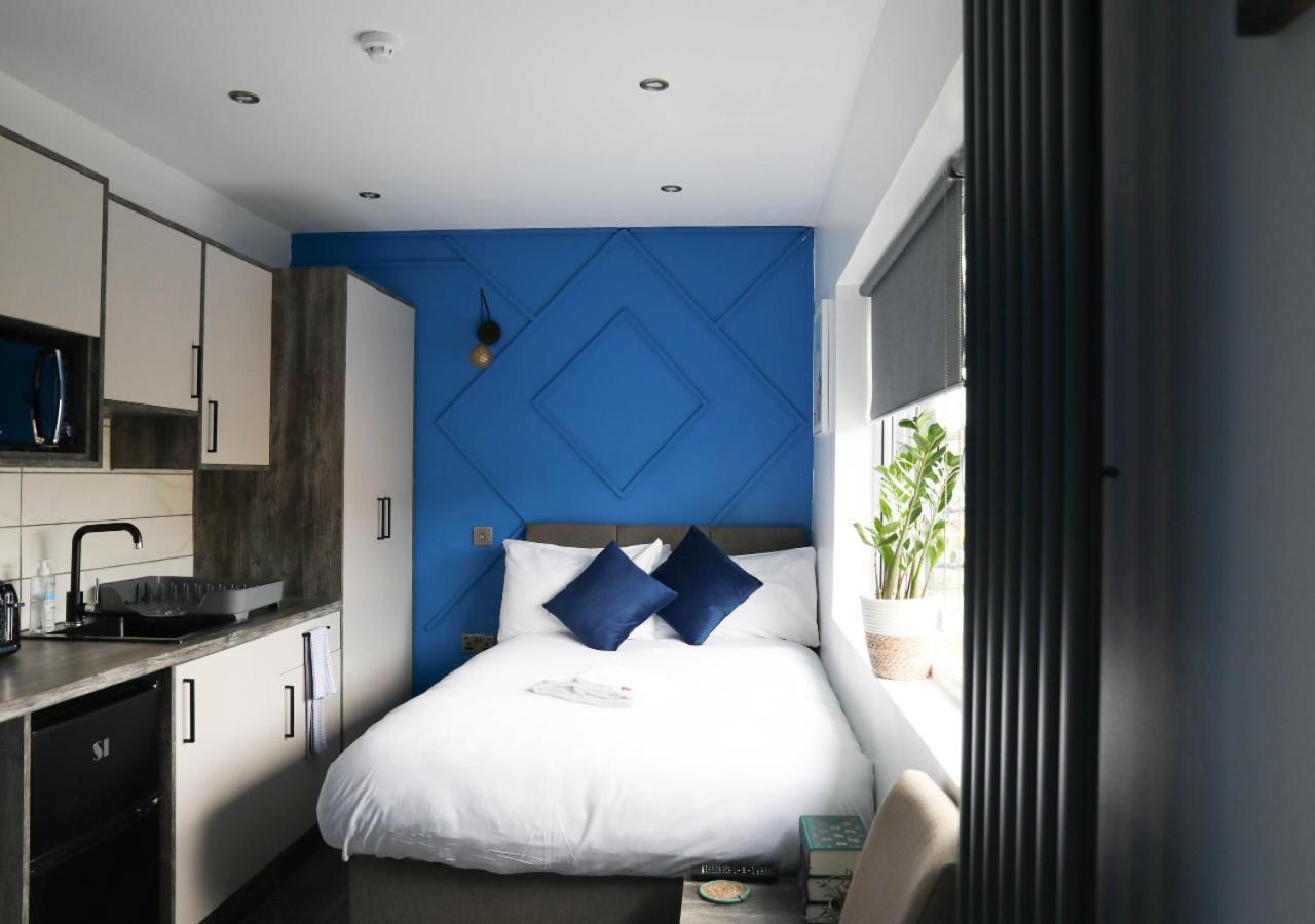 Cb Stays - Private Rooms With Ensuite And Kitchenette In بيتربرو المظهر الخارجي الصورة